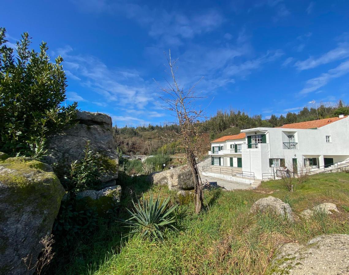 Encosta Do Sol Lägenhet Canas de Senhorim Exteriör bild